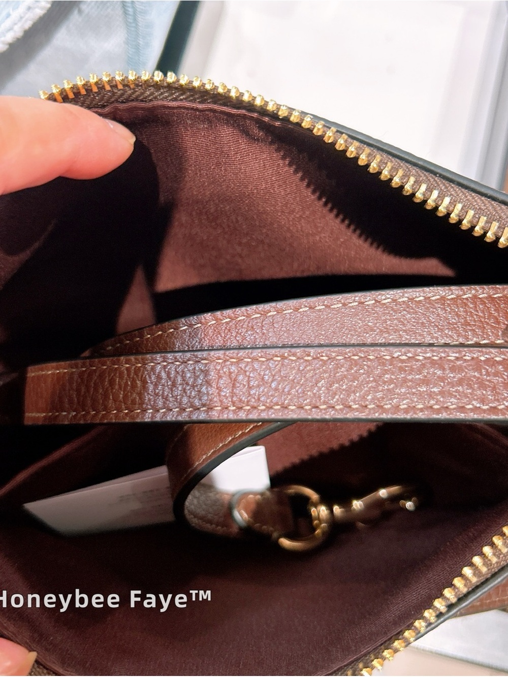 COACH Pebbled Leather Shoulder Bag with Gold-Tone Chain cv934 maple c - Picture 5 of 9